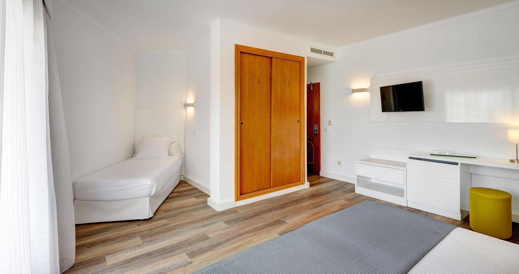 Hotel Morito Cala Millor  Esterno foto